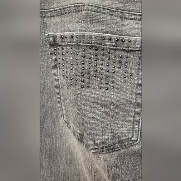 Gloria Vanderbilt Amanda 18W 40" Waist Charcoal Jeans 28" Inseam 16" Hem - Picture 7 of 13